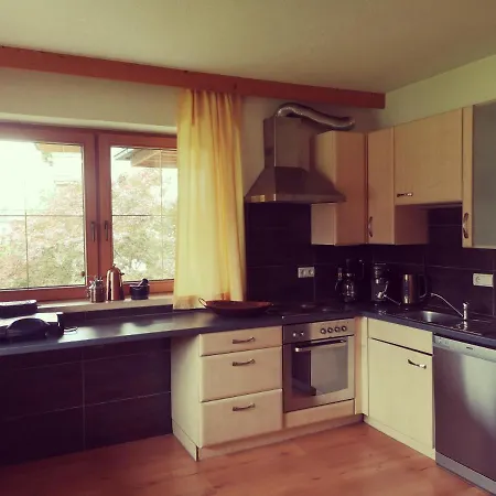 Kampfl Guest house Fuegen