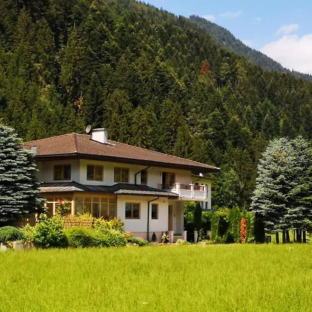 Kampfl Guest house