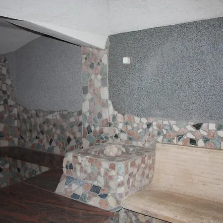 Kampfl Guest house 3*