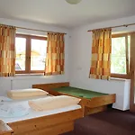 Гостевой дом Kampfl 4*