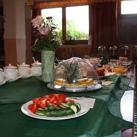 Guest house Kampfl 4*