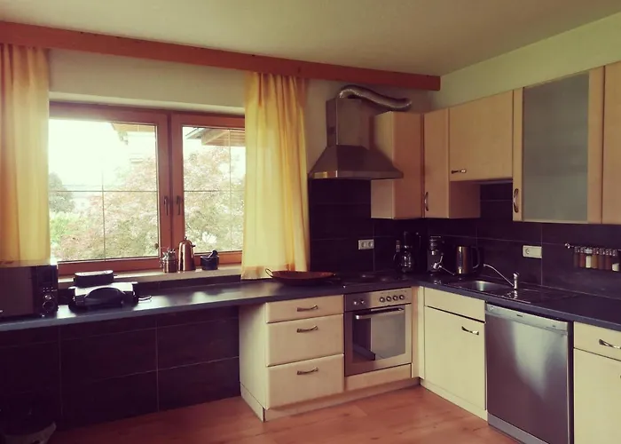 Kampfl بيت ضيافة فغن