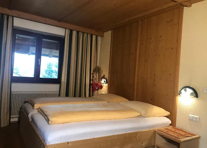 Kampfl بيت ضيافة